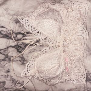 Victoria Secret PINK Elegant Lace Bralette in White